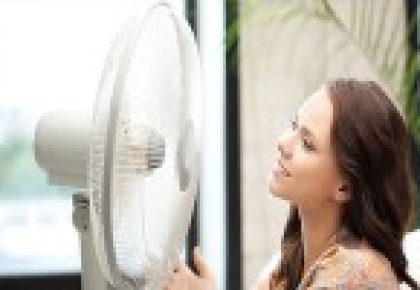 Những lưu ý về cách sử dụng quạt điện khi thời tiết nóng bức Những lưu ý về cách sử dụng quạt điện khi thời tiết nóng bức