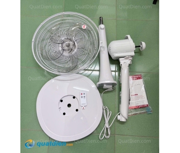 Quạt đứng Hitachi LF-A6RCWN có remote