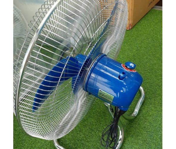 Quạt sàn Chinghai FF929 cánh nhựa 105W
