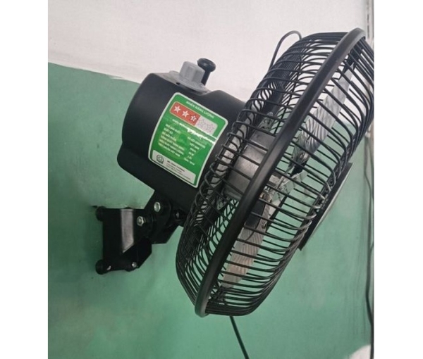 Quạt treo Chinghai W910 cánh nhôm 38W