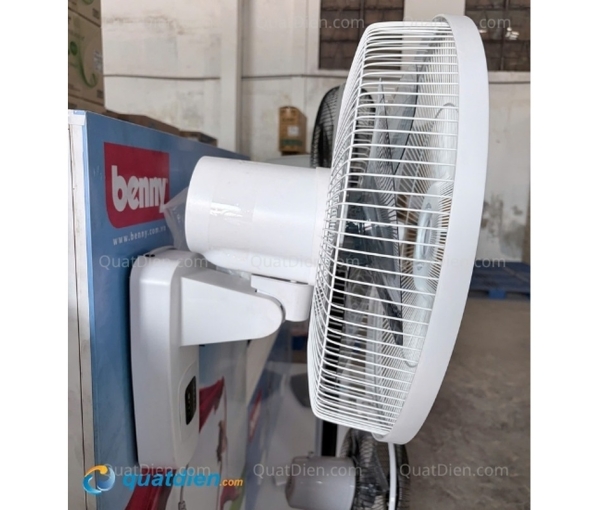 Quạt treo tường Benny BFW-48N nhập khẩu Thái Lan