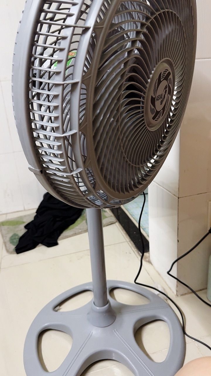 Ảnh review Quạt đứng Asian Turbo Plus VY639, 3 màu, 4 cấp gió từ khách hàng 7
