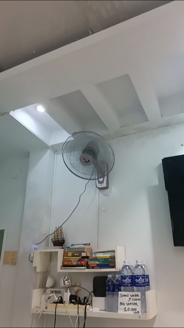 Ảnh review Quạt treo tường Asia VY357, 3 cánh, dòng 16